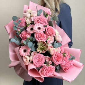 Букет дня с розами Млечный путь